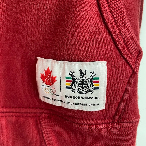 2010 official Olympic red hoodie girls size 7/8 - Picture 4 of 5
